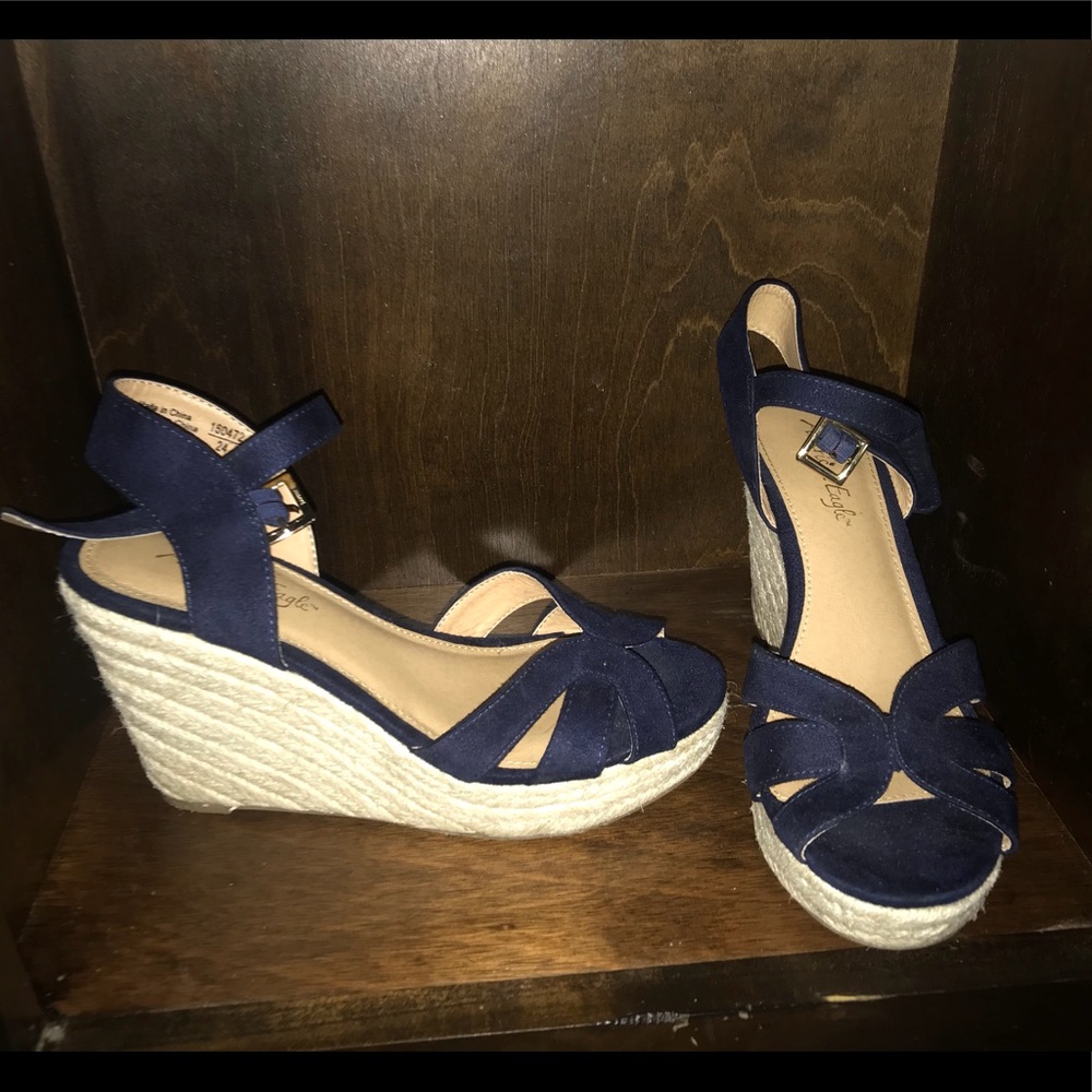 Wedge sandals